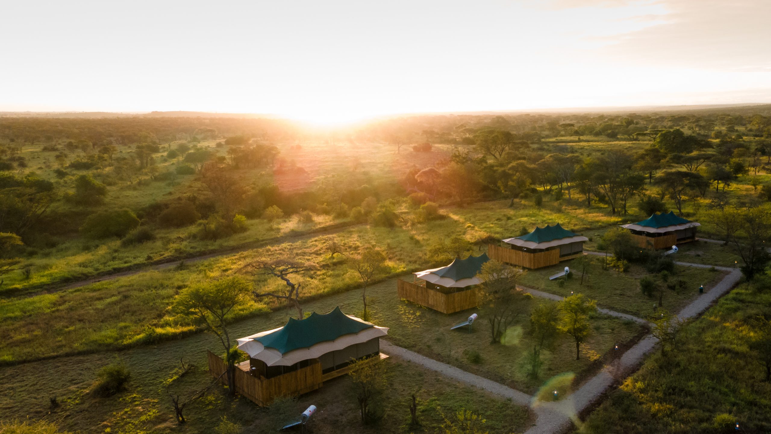 nyota-camp-swimming-pool-area